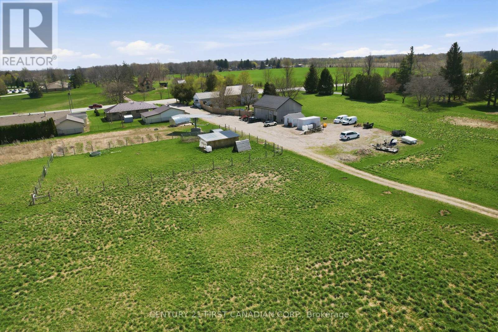 3159 Nauvoo Road, Brooke-Alvinston, Ontario  N0N 1A0 - Photo 49 - X13557954