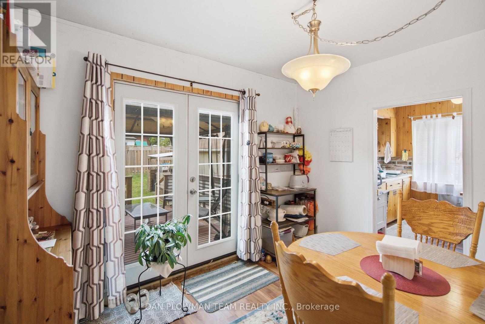 250 Mitchell Avenue, Oshawa, Ontario  L1H 2V6 - Photo 6 - E13557892