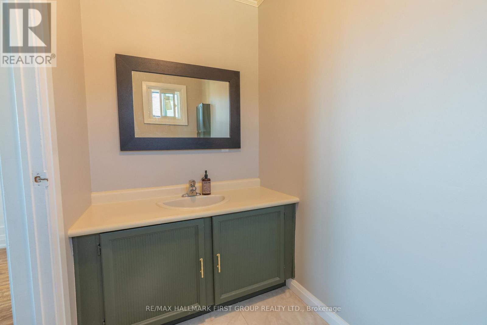 683 Grandview Drive, Oshawa, Ontario  L1H 7V9 - Photo 25 - E13557920