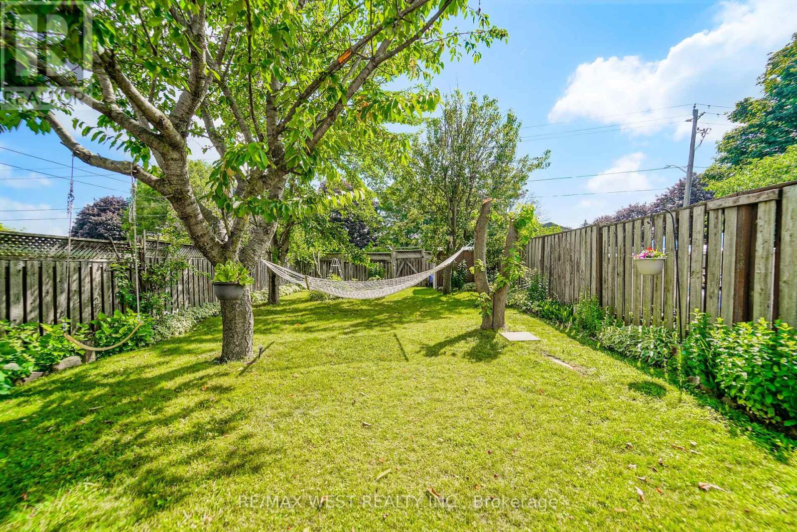 527 Birkdale Street, Oshawa, Ontario  L1H 8C3 - Photo 11 - E13557966