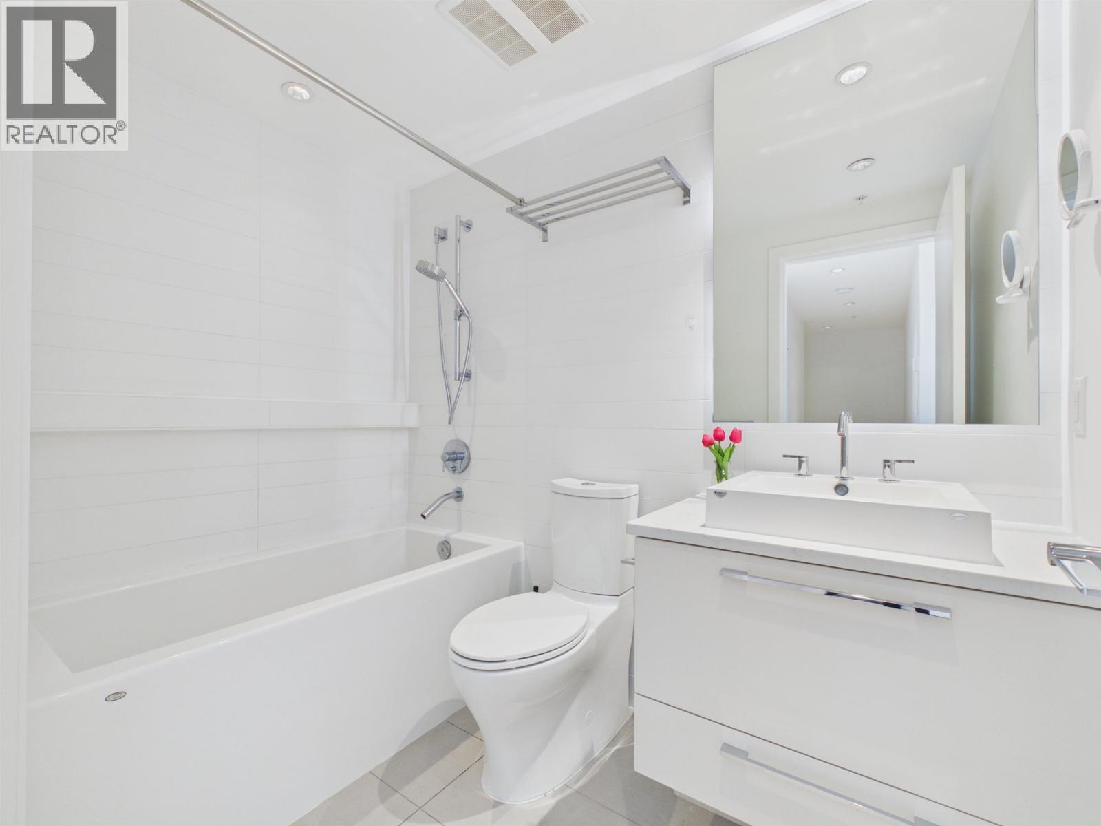 3402 7358 EDMONDS STREET — photo 12