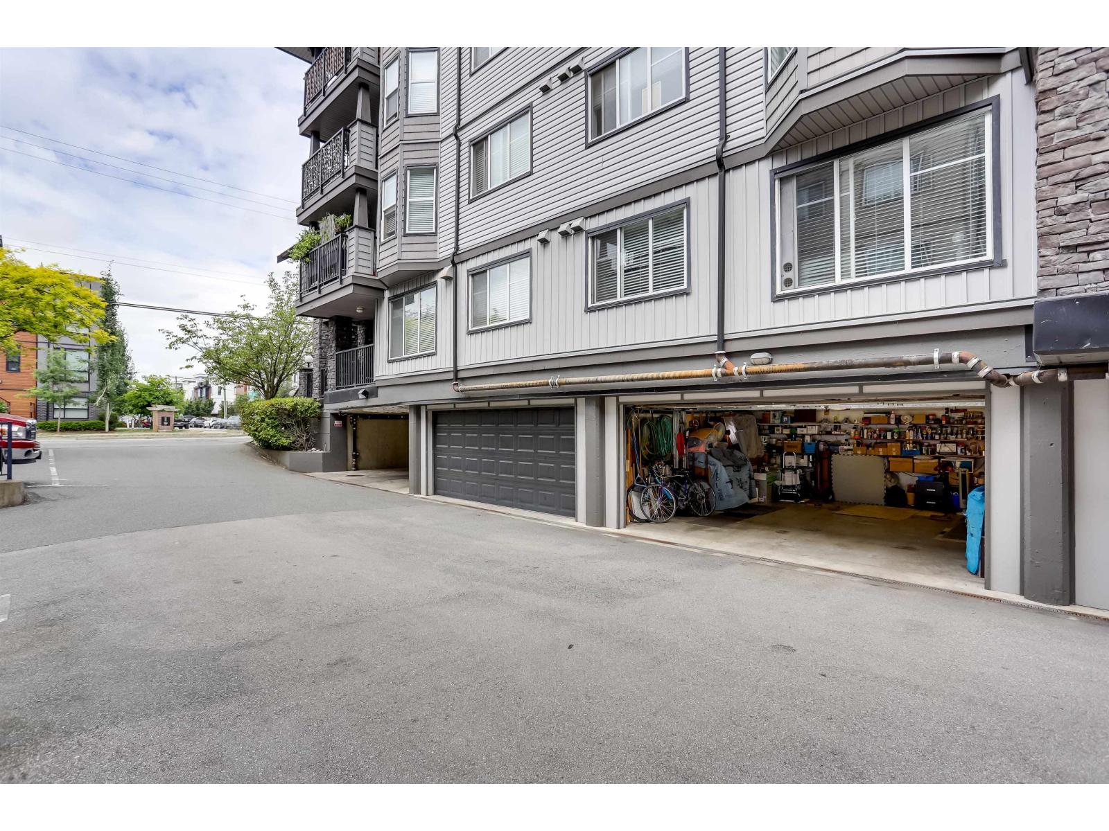 102 5474 198 Street, Langley, British Columbia  V3A 1G2 - Photo 3 - R3145579