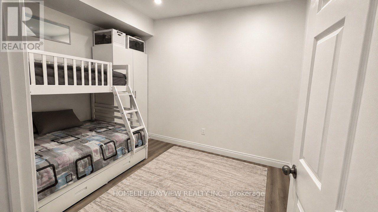 Lower Level - 20 Direzze Court, Richmond Hill, Ontario  L4C 5T8 - Photo 10 - N13557998