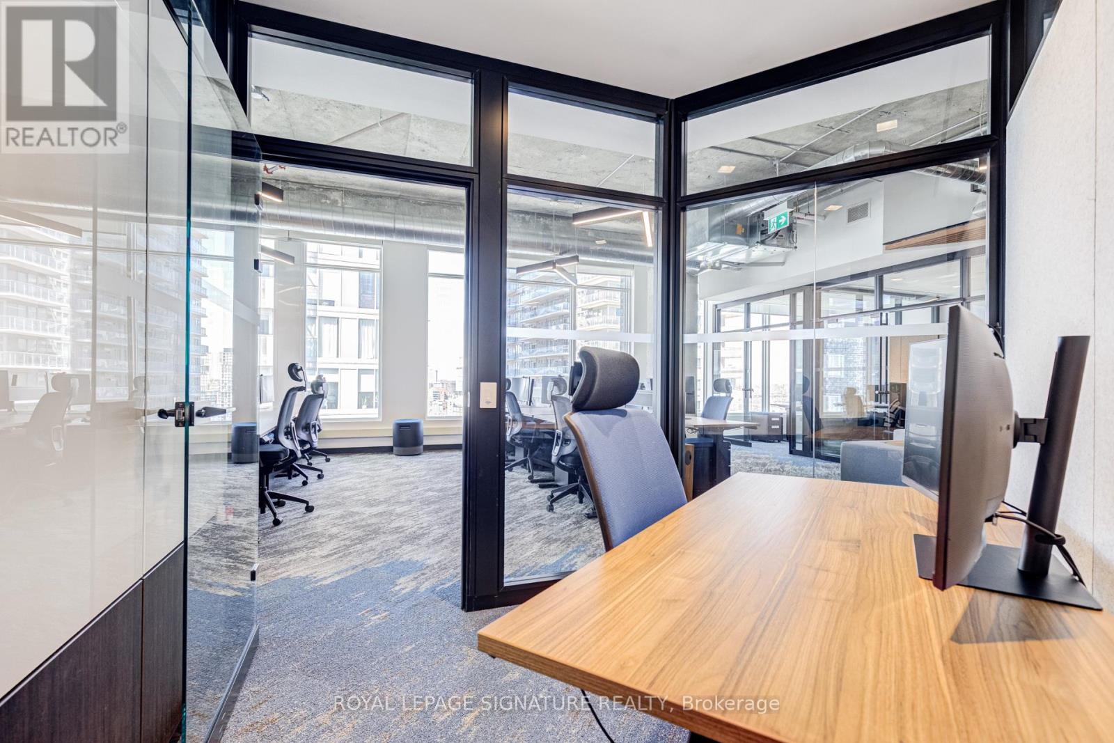 1300 - 130 Queens Quay E, Toronto, Ontario  M5A 3Y5 - Photo 18 - C13001088