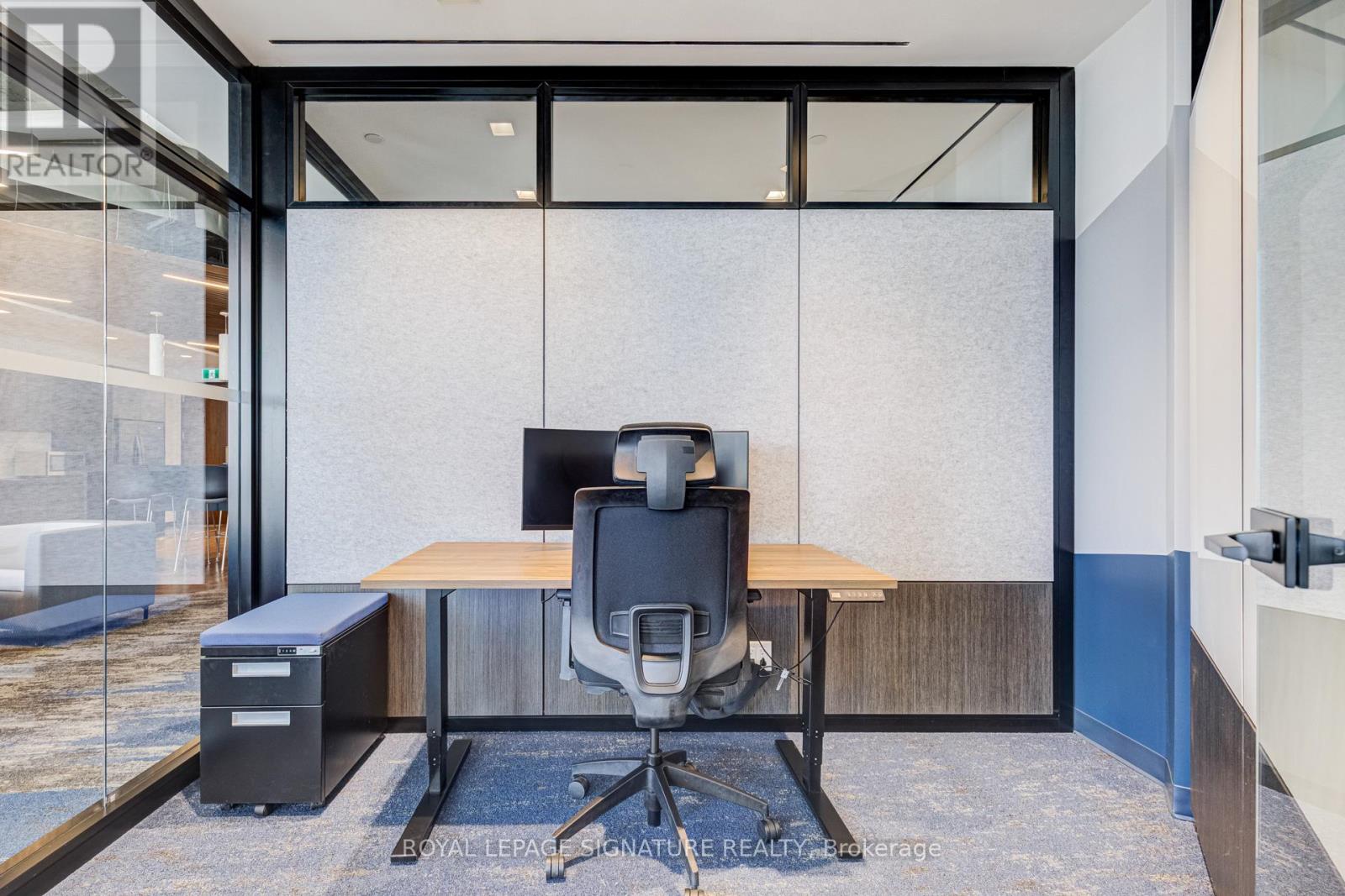 1300 - 130 Queens Quay E, Toronto, Ontario  M5A 3Y5 - Photo 17 - C13001088