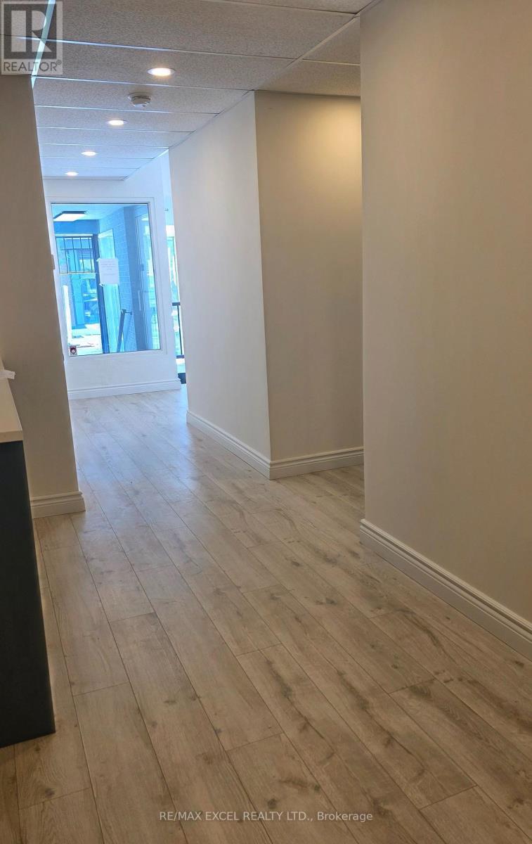 300 Gerrard Street E, Toronto, Ontario M5A 3A1 - Photo 5 - C13213176
