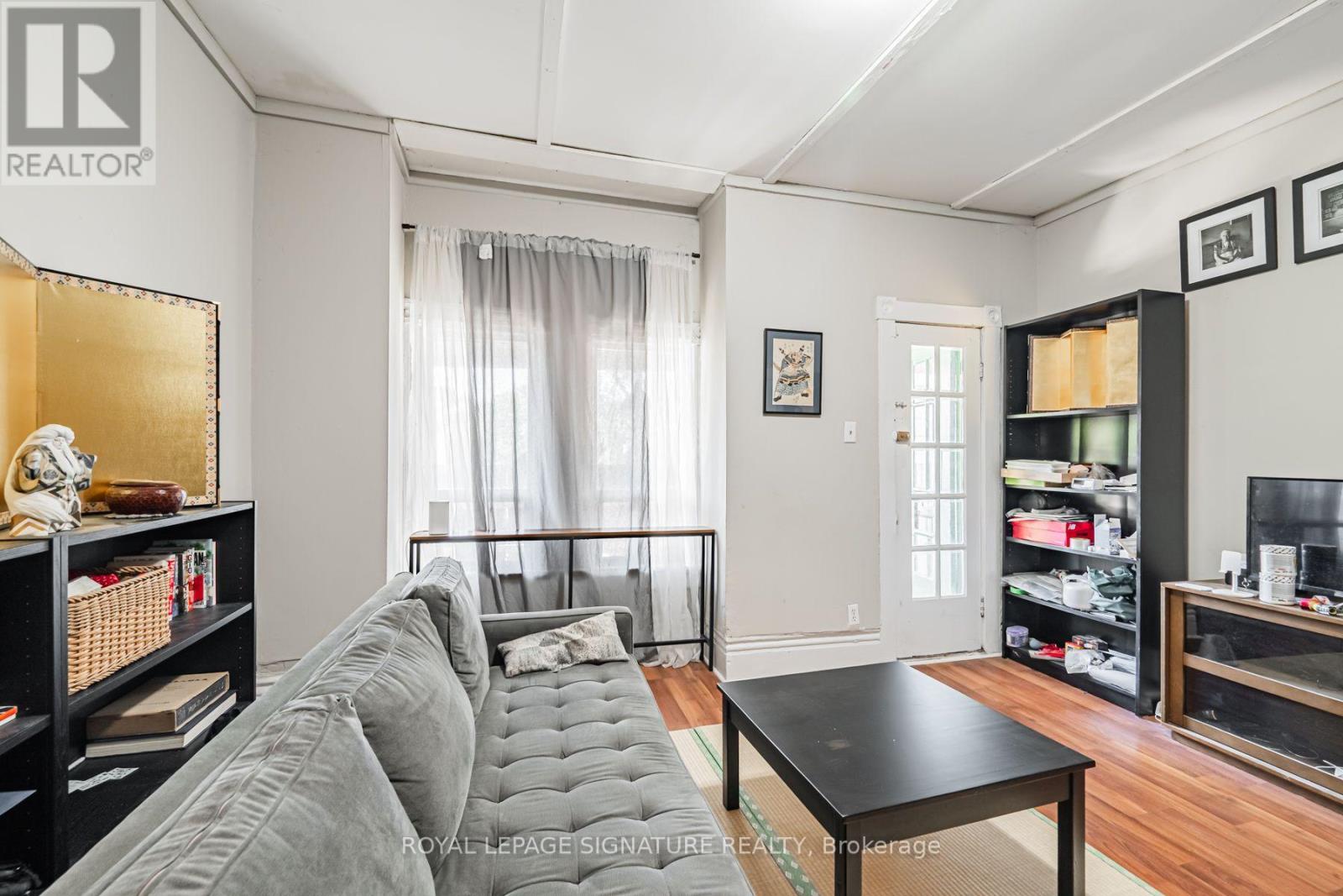 13 Baldwin Street, Toronto, Ontario  M5T 1L1 - Photo 15 - C13542192