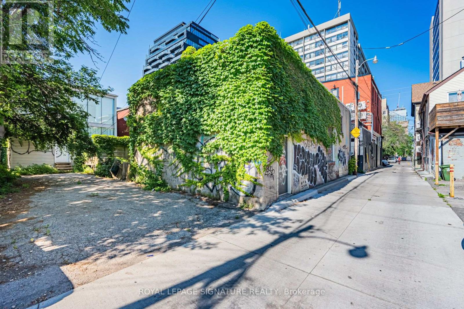 13 Baldwin Street, Toronto, Ontario  M5T 1L1 - Photo 30 - C13542192