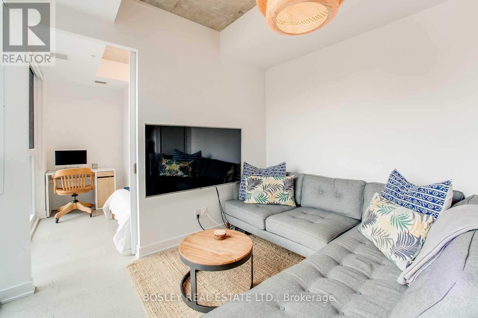 528 - 38 Howard Park Avenue, Toronto (Roncesvalles), Ontario  M6R 0A7 - Photo 2 - W13558050