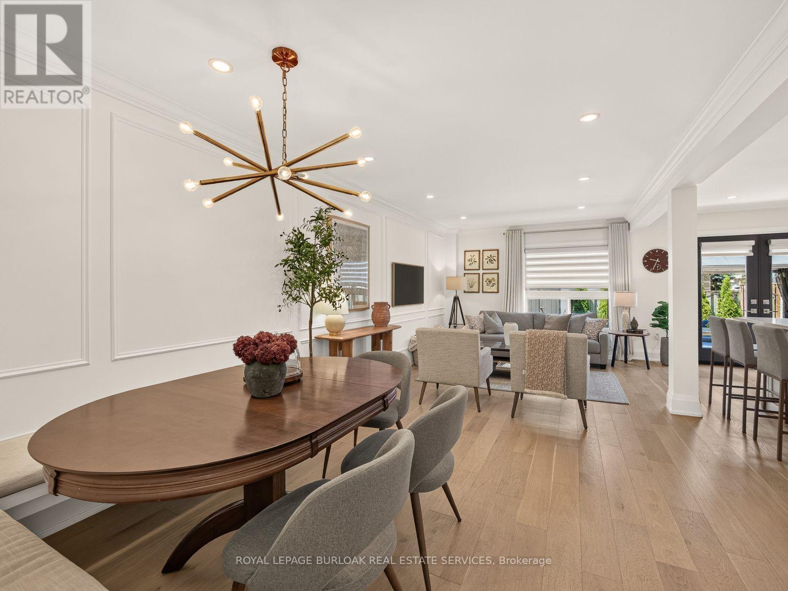 1253 Stephenson Drive, Burlington, Ontario  L7S 2B3 - Photo 6 - W13558060