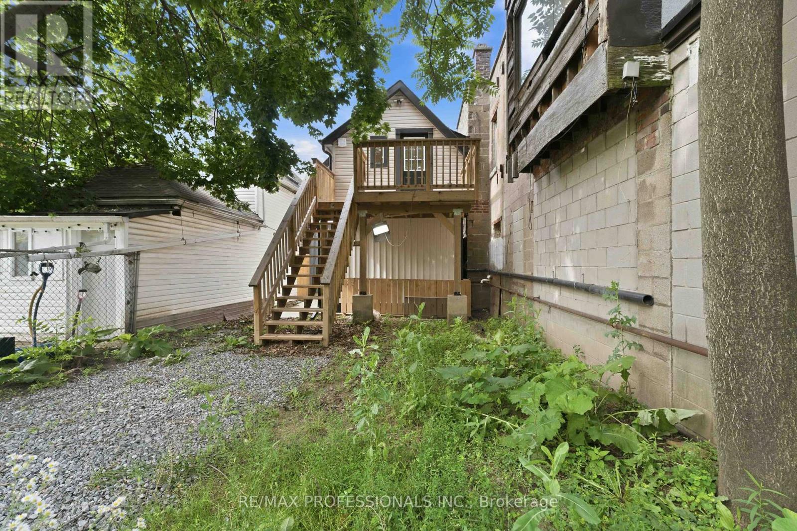 # Upper - 759 Barton Street E, Hamilton, Ontario  L8L 3A9 - Photo 29 - X13558004