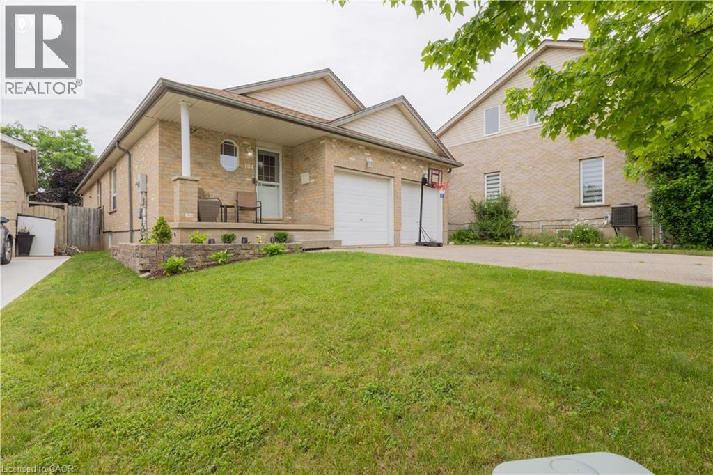 104 Kent Street, Cambridge, Ontario  N1S 4H2 - Photo 2 - 40845771