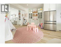 5326 Ptarmigan Street, Kelowna, British Columbia  V1W 5A4 - Photo 7 - 10391015