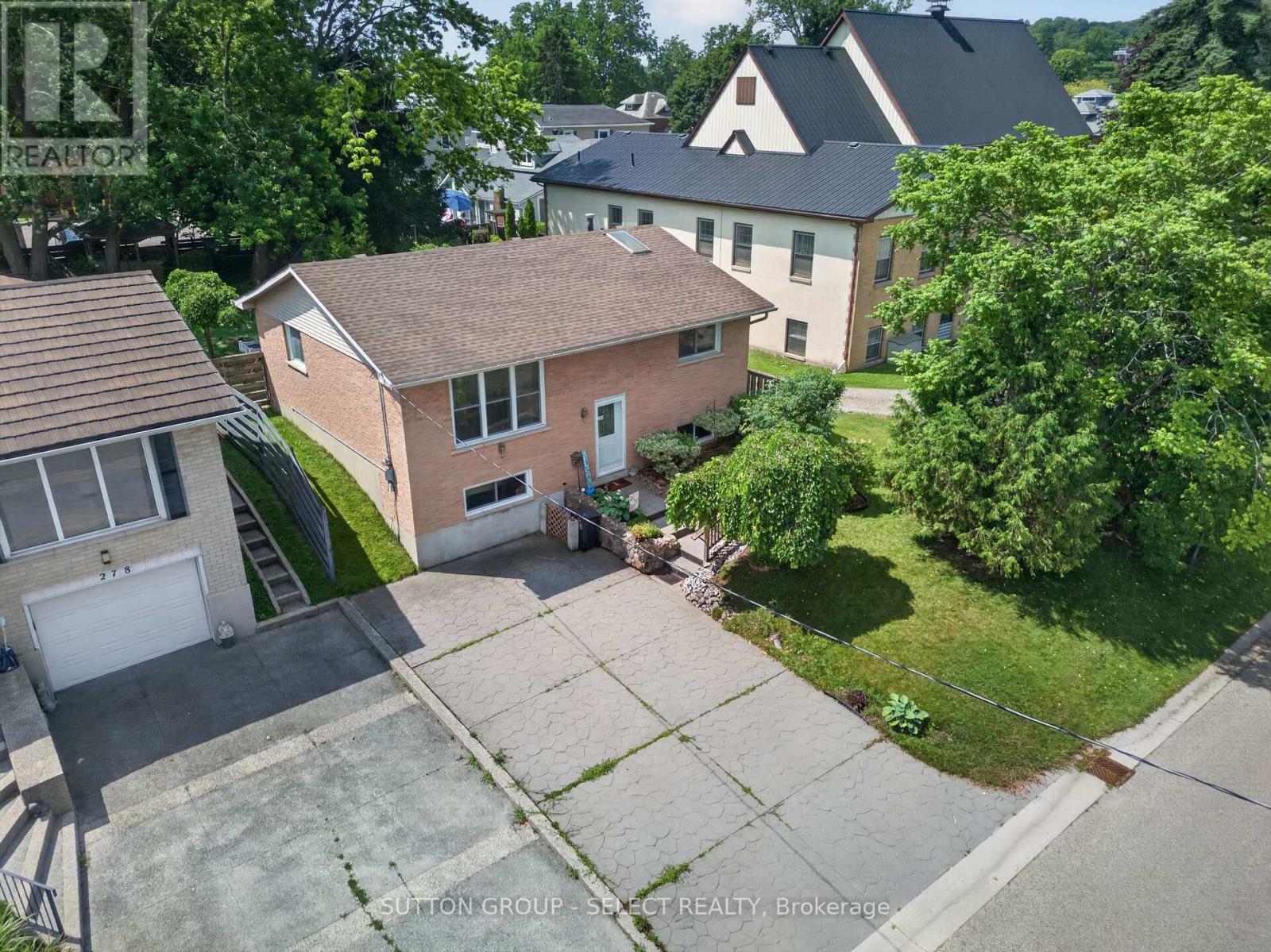 280 CHARLOTTE STREET, Central Elgin (Port Stanley)