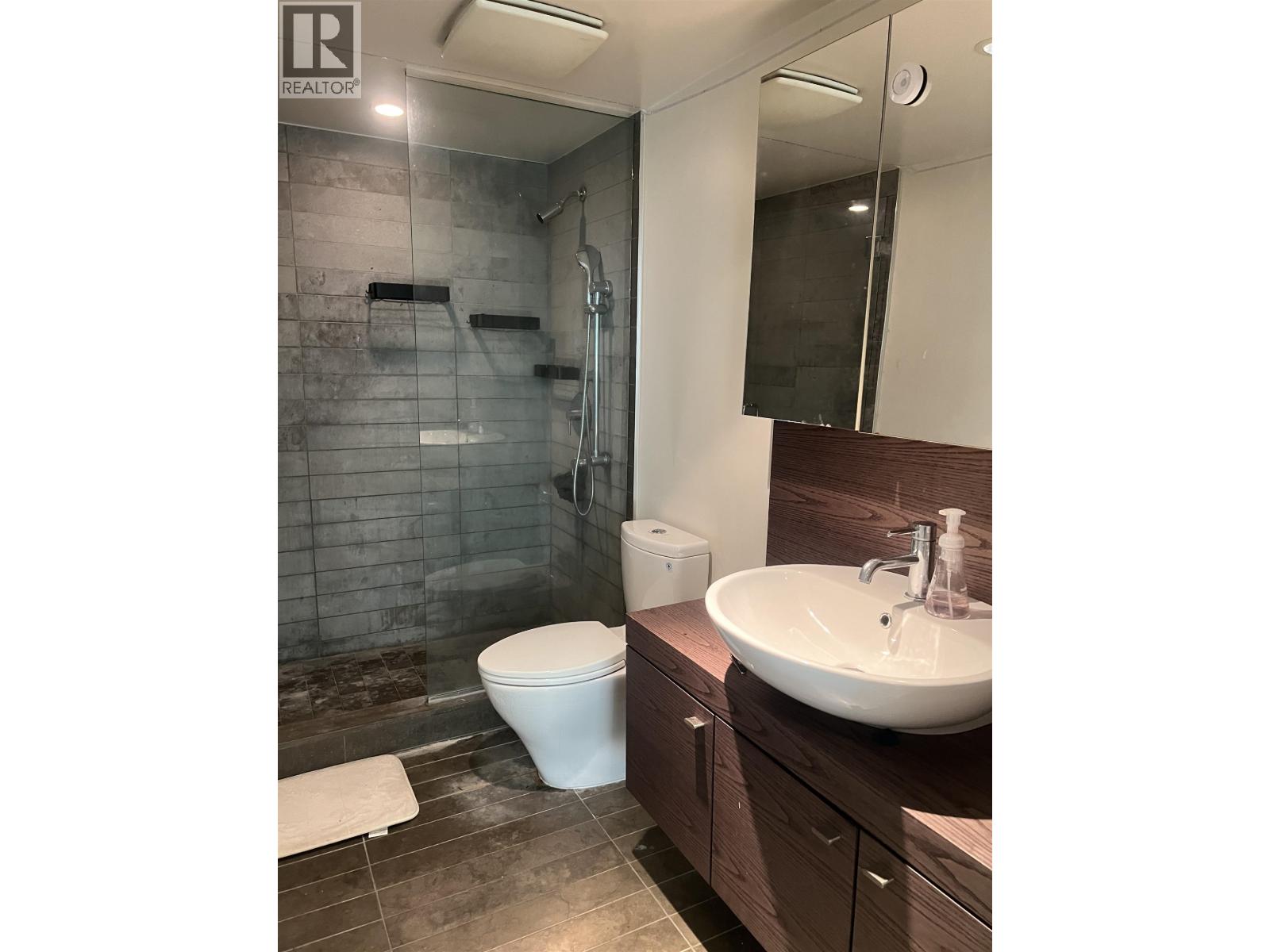 603 5782 BERTON AVENUE — photo 4