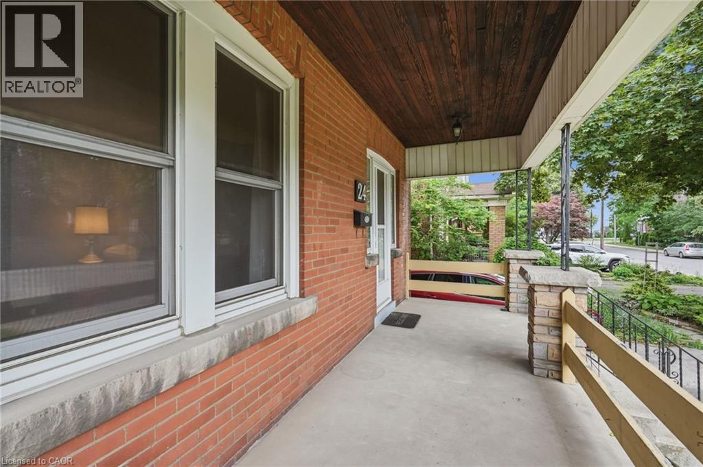 24 Cliff Avenue, Hamilton, Ontario  L8V 2R9 - Photo 8 - 40846213