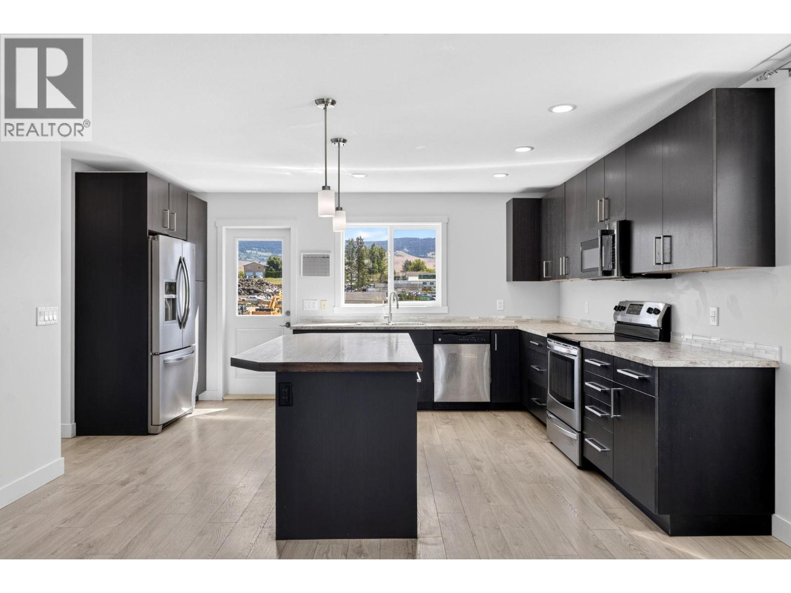 245 Arab Road, Kelowna, British Columbia  V1V 2G8 - Photo 9 - 10393894