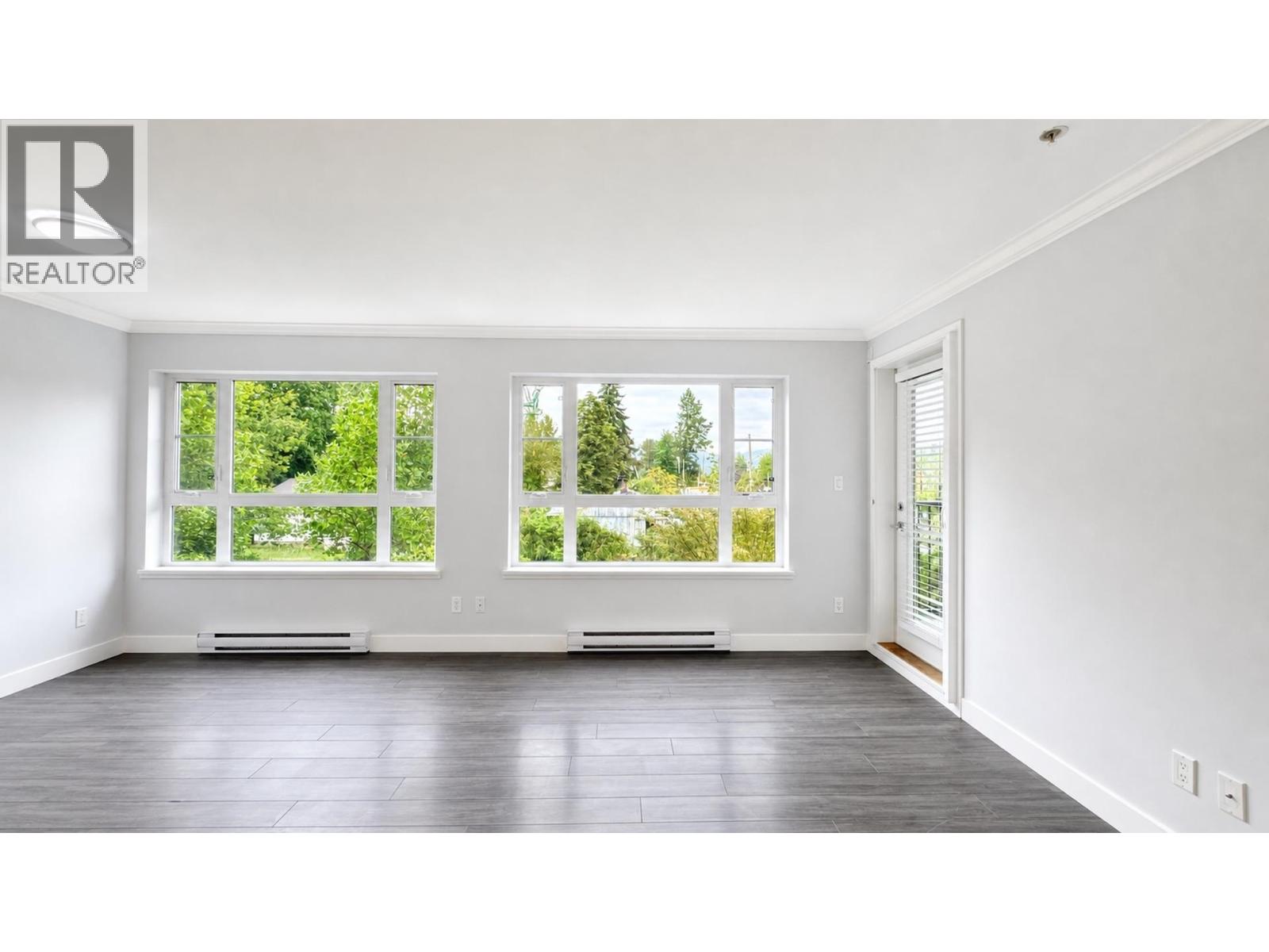 201 12075 Edge Street, Maple Ridge, British Columbia  V2X 9E6 - Photo 2 - R3145608