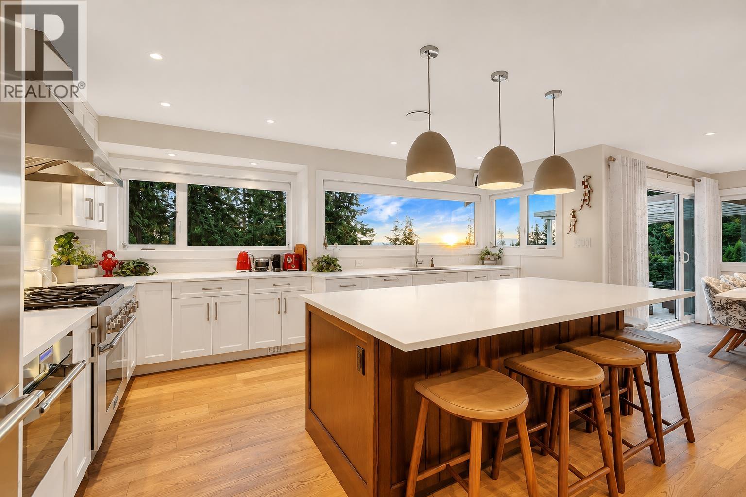 3706 Southridge Place, West Vancouver, British Columbia  V7V 3H8 - Photo 15 - R3145586