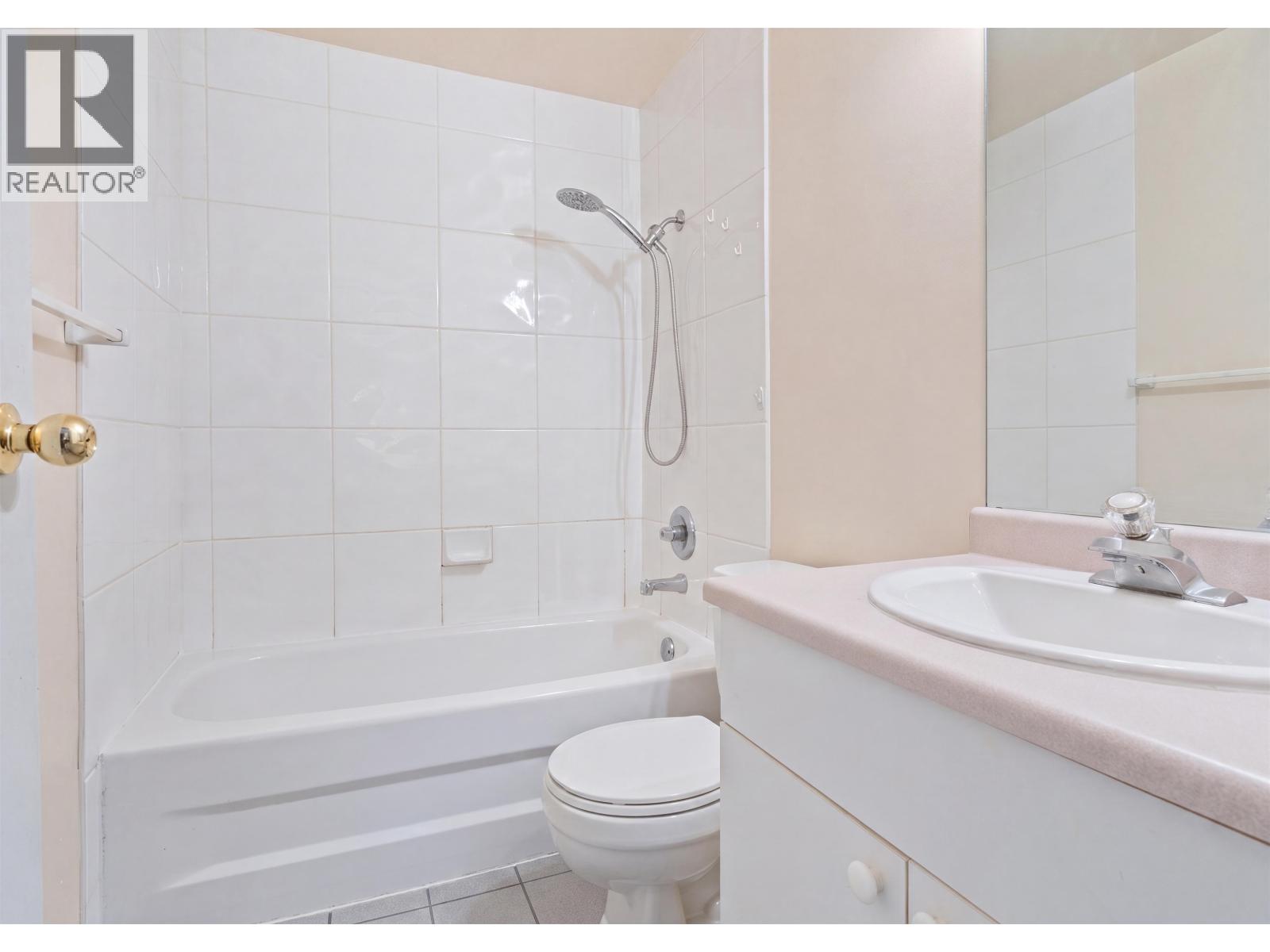 3099 Dryden Way, North Vancouver, British Columbia  V7K 2A3 - Photo 16 - R3145593