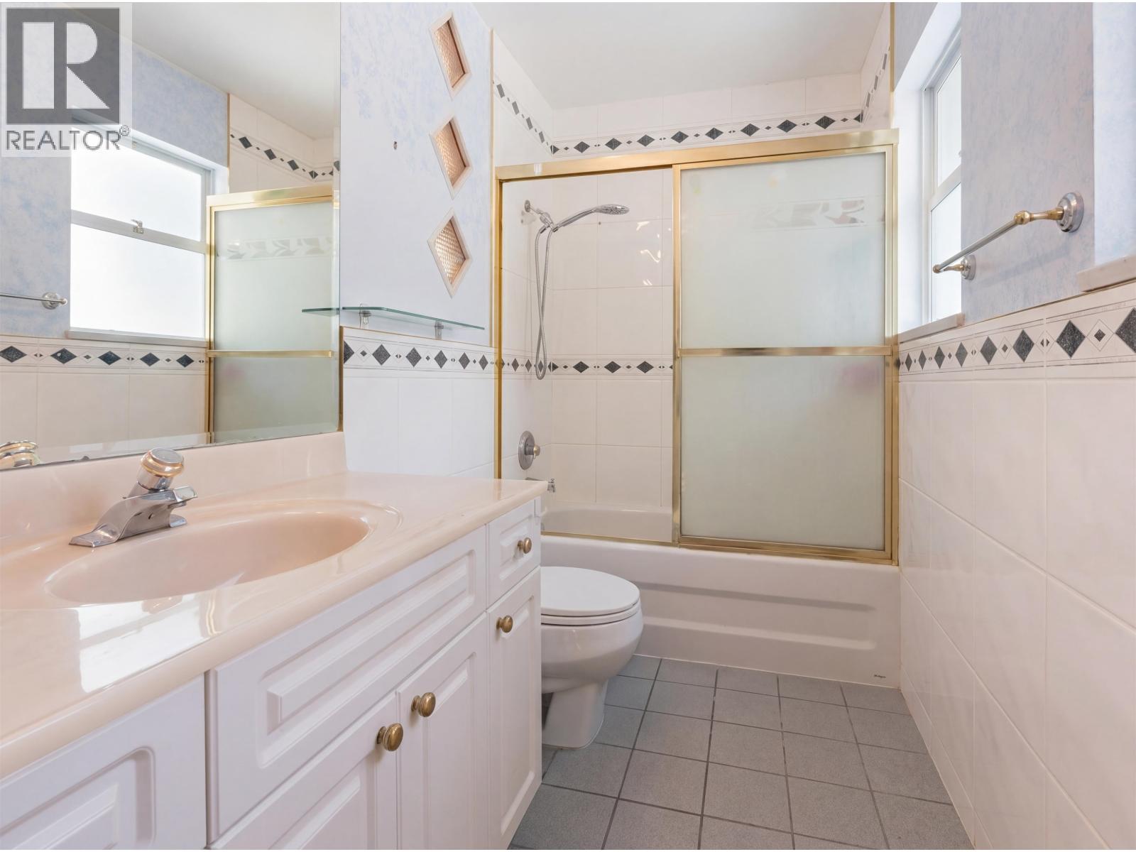 3099 Dryden Way, North Vancouver, British Columbia  V7K 2A3 - Photo 8 - R3145593