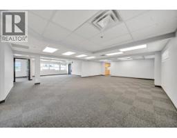 1355 MAIN STREET, North Vancouver, British Columbia