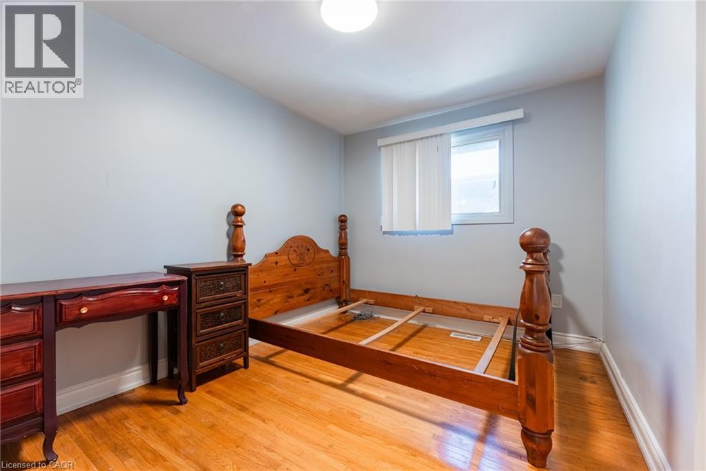 1315 Rosemary Crescent, Burlington, Ontario  L7P 2P3 - Photo 12 - 40847296