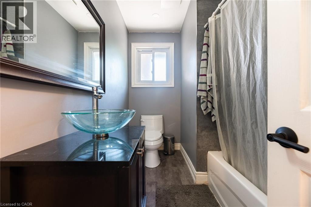 1315 Rosemary Crescent, Burlington, Ontario  L7P 2P3 - Photo 15 - 40847296