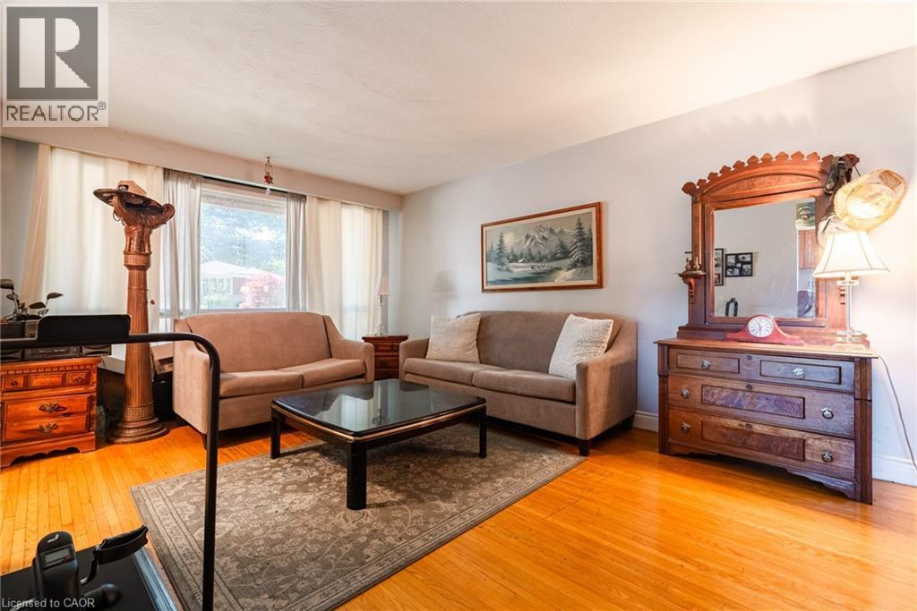 1315 Rosemary Crescent, Burlington, Ontario  L7P 2P3 - Photo 6 - 40847296