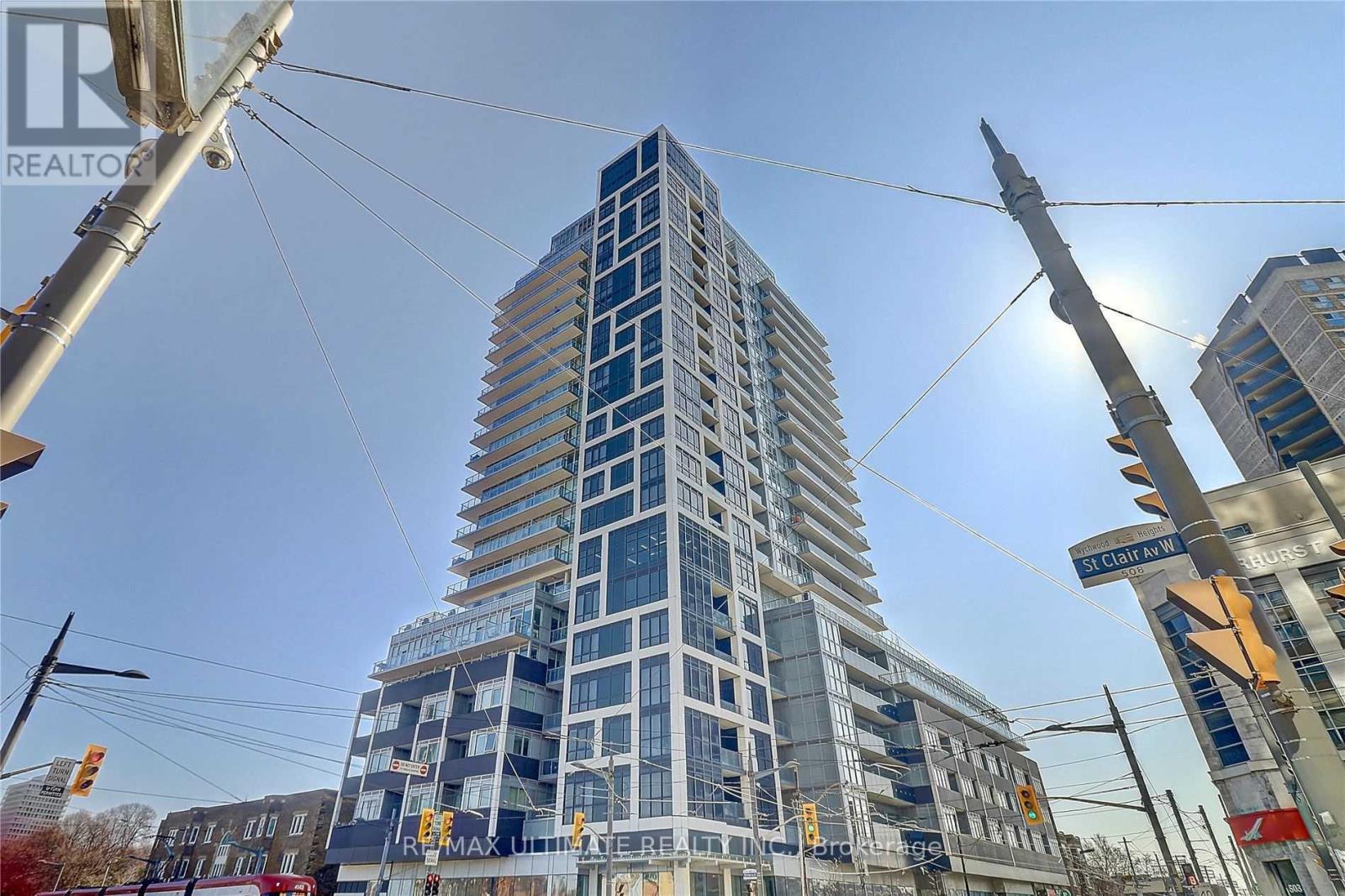 1803 - 501 St Clair Avenue W, Toronto, Ontario  M5P 0A2 - Photo 1 - C13558158