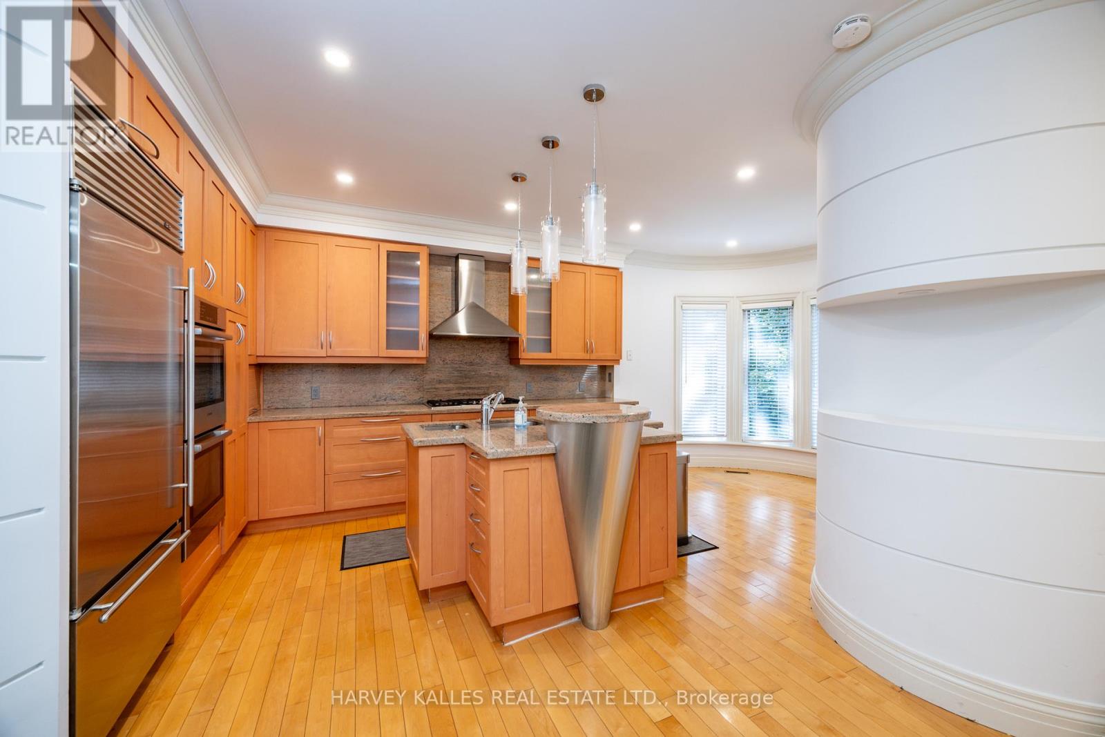 495 Deloraine Avenue, Toronto (Bedford Park-Nortown), Ontario  M5M 2C1 - Photo 12 - C13558170