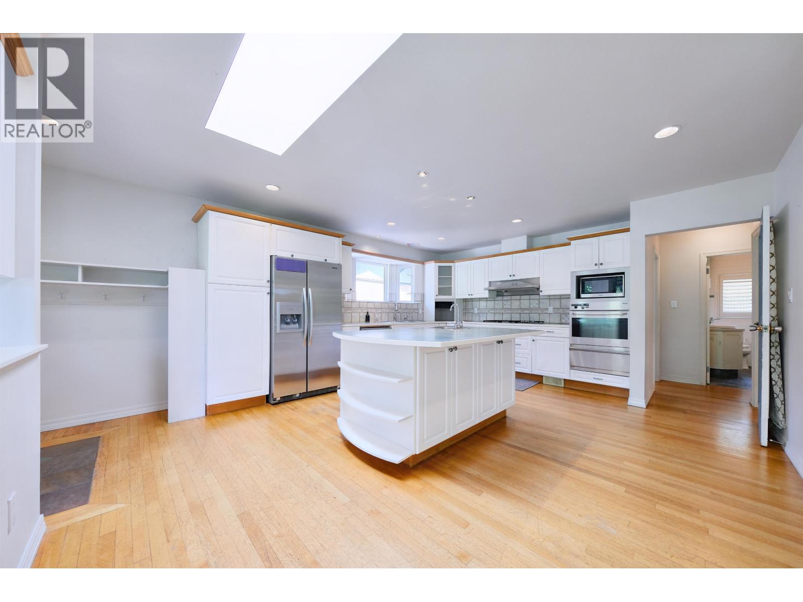 3775 Emerald Drive, North Vancouver, British Columbia  V7R 3B6 - Photo 18 - R3145523