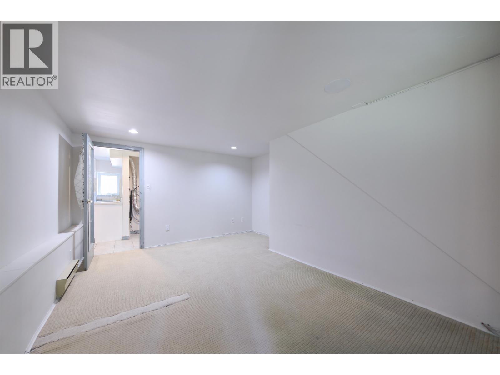 3775 Emerald Drive, North Vancouver, British Columbia  V7R 3B6 - Photo 26 - R3145523