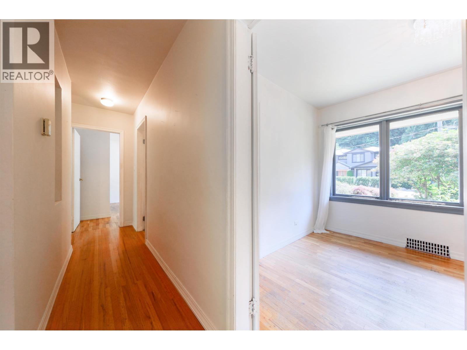 3775 Emerald Drive, North Vancouver, British Columbia  V7R 3B6 - Photo 12 - R3145523