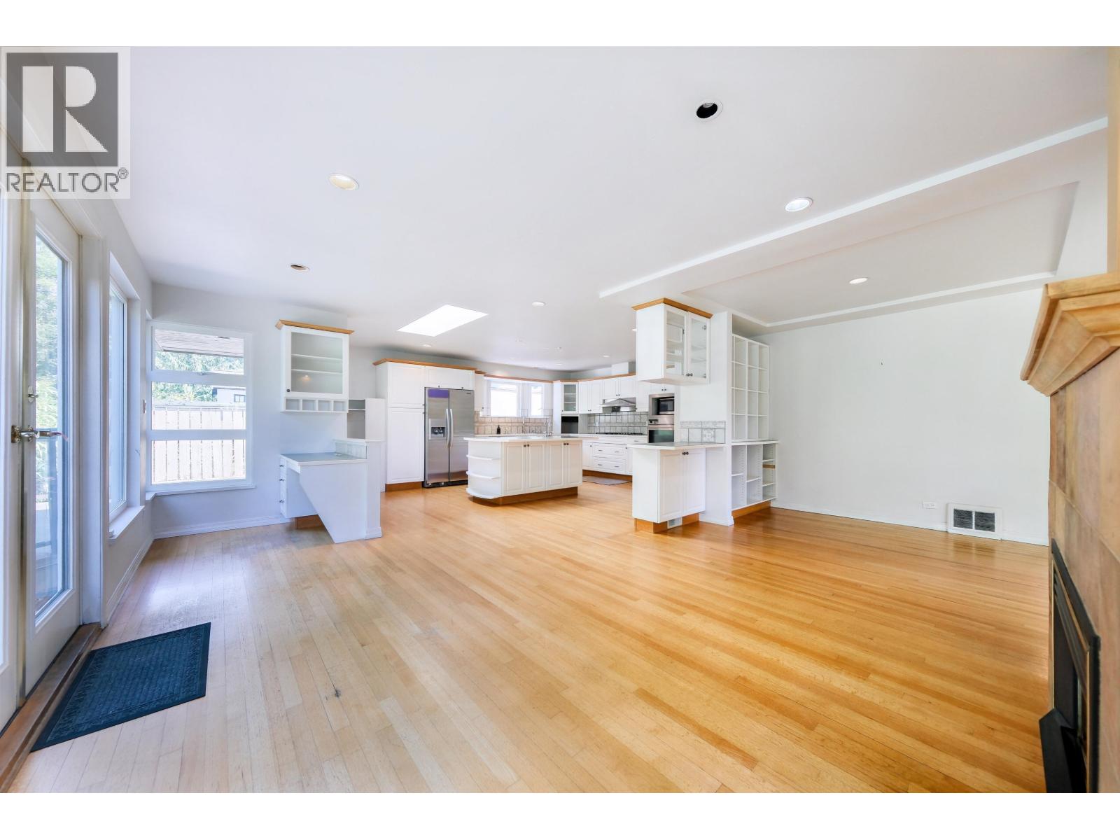 3775 Emerald Drive, North Vancouver, British Columbia  V7R 3B6 - Photo 20 - R3145523