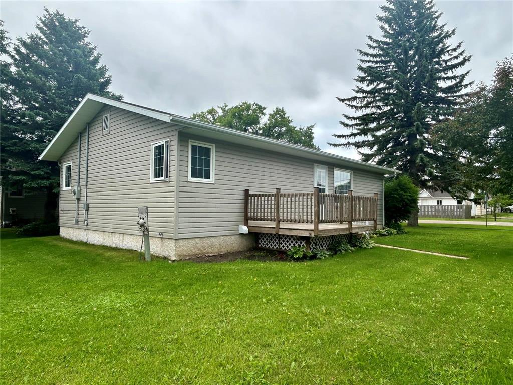 526 Second Avenue, Carberry, Manitoba  R0K 0H0 - Photo 19 - 202615212