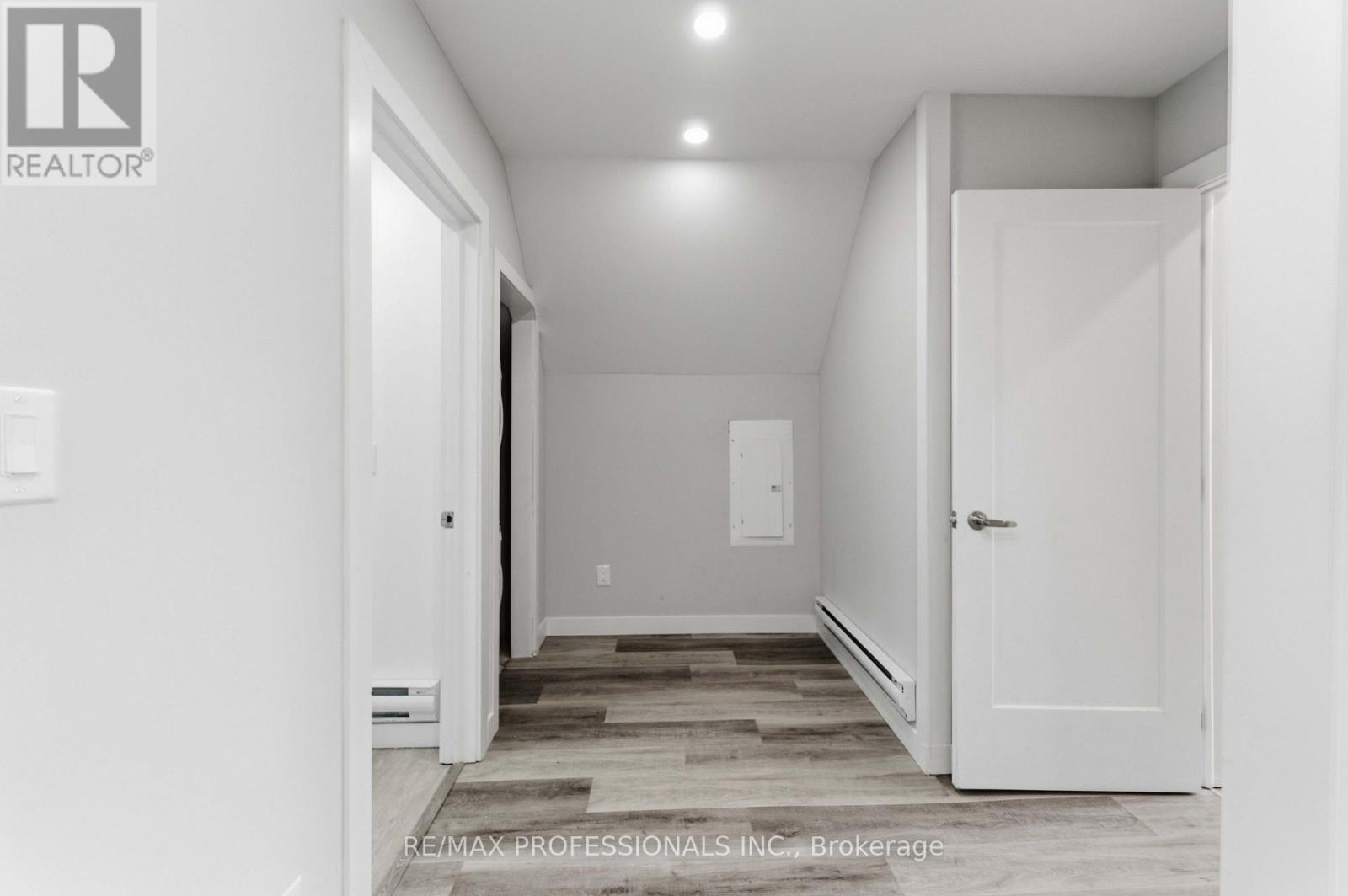 759 Barton Street E, Hamilton, Ontario  L8L 3A9 - Photo 25 - X13558092