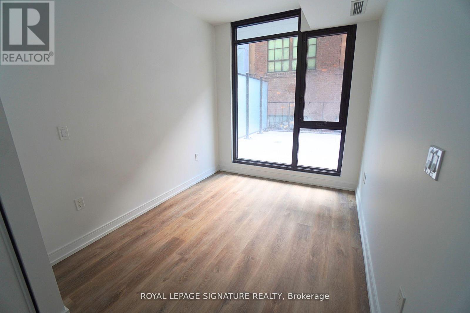 310 - 1 Jarvis Street, Hamilton (Beasley), Ontario  L8R 0A8 - Photo 12 - X13558104
