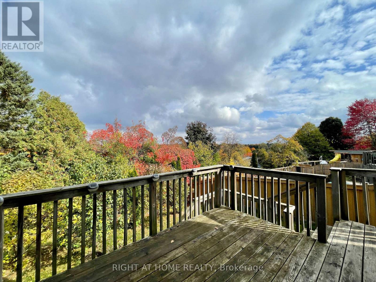 Upper - 183 Autumn Hill Crescent, Kitchener, Ontario  N2N 1K9 - Photo 2 - X13558168