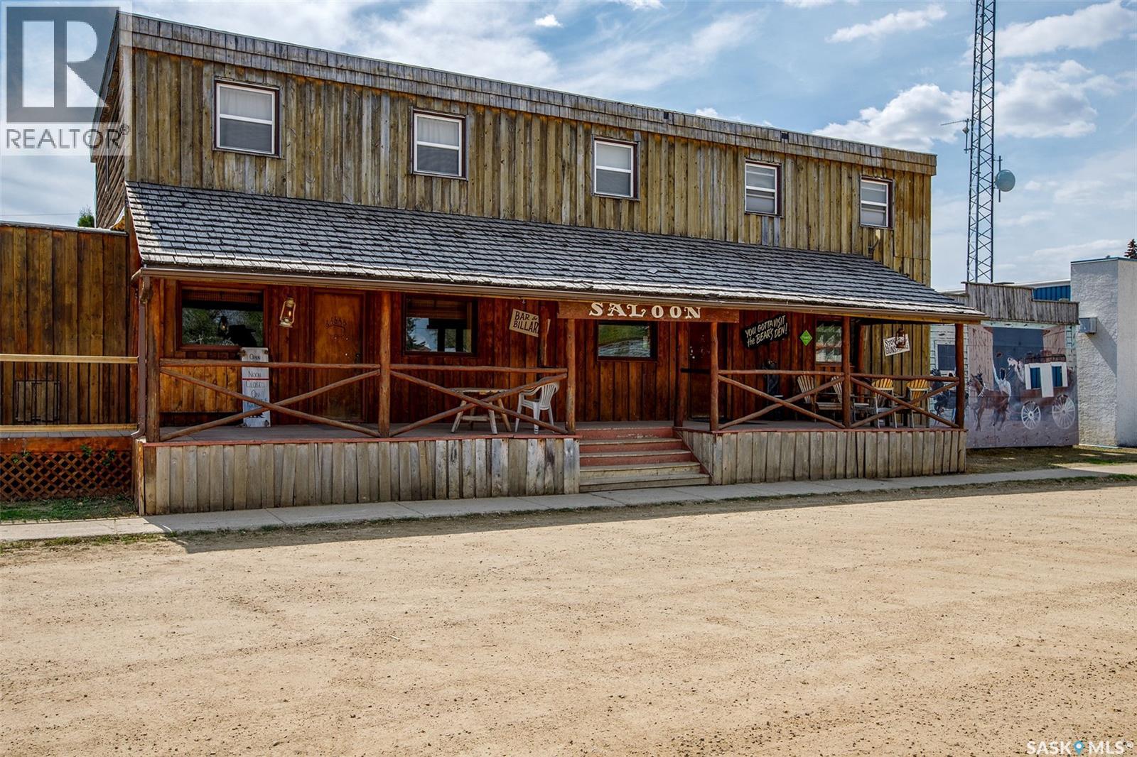 109 Centre Street, Willow Creek Rm No. 458, Saskatchewan  S0E 0W0 - Photo 2 - SK042437