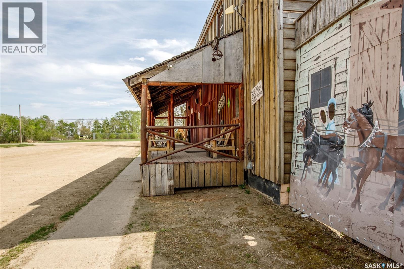 109 Centre Street, Willow Creek Rm No. 458, Saskatchewan  S0E 0W0 - Photo 23 - SK042437