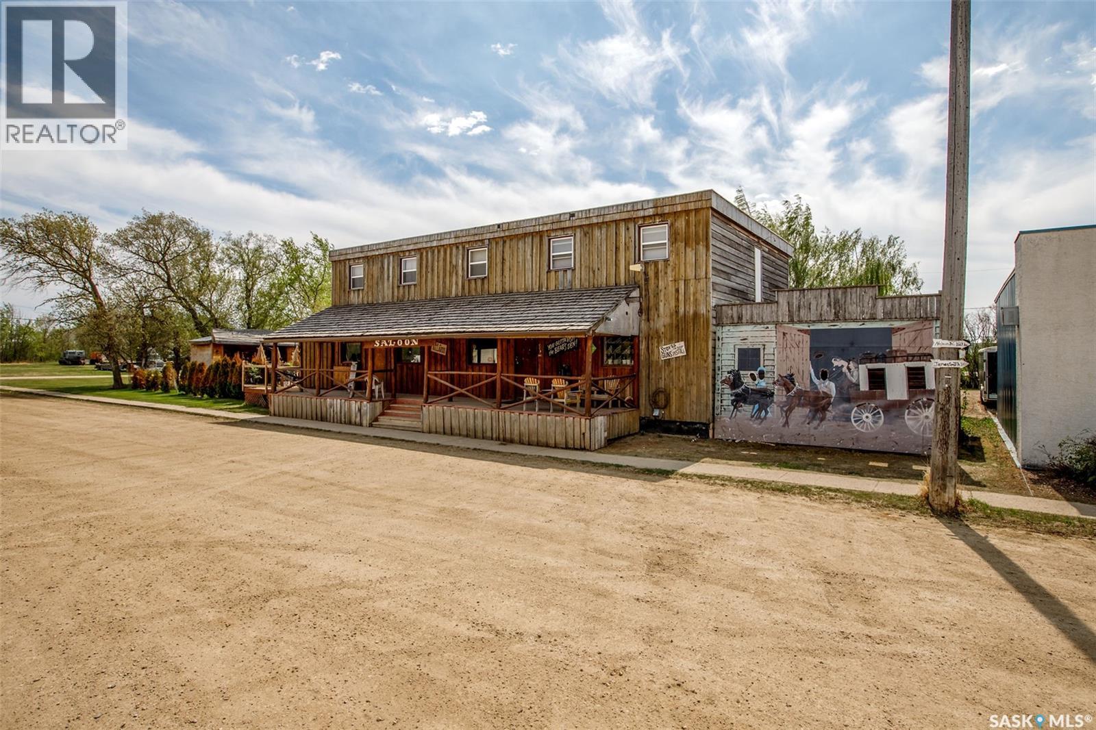 109 Centre Street, Willow Creek Rm No. 458, Saskatchewan  S0E 0W0 - Photo 24 - SK042437