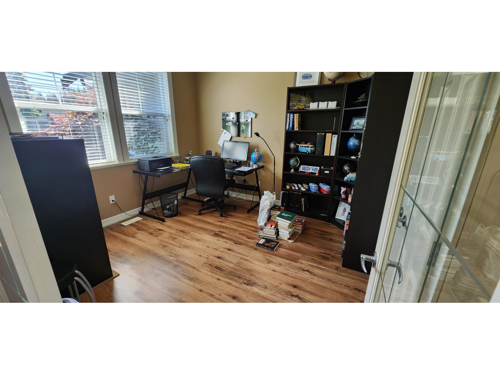 34324 White Avenue, Mission, British Columbia  V2V 0B4 - Photo 13 - R3145366