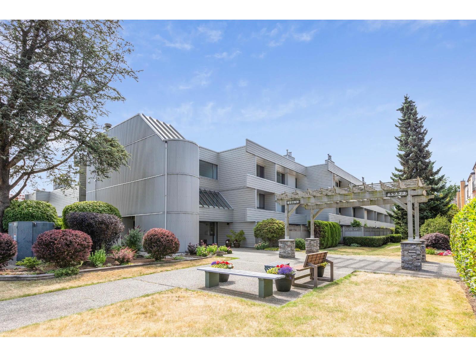 211 15282 19 Avenue, Surrey, British Columbia  V4A 1X6 - Photo 2 - R3145549
