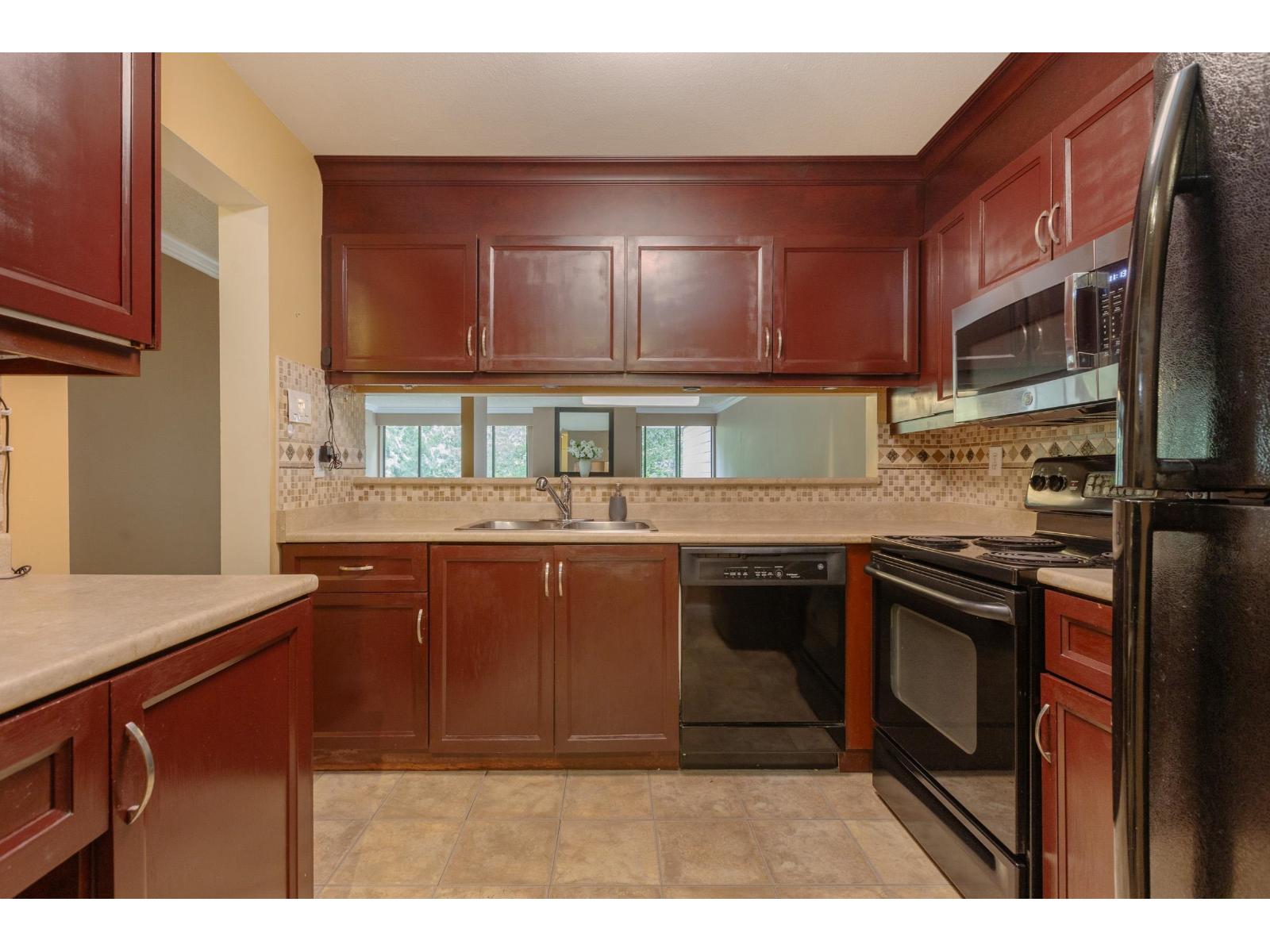 211 15282 19 Avenue, Surrey, British Columbia  V4A 1X6 - Photo 13 - R3145549
