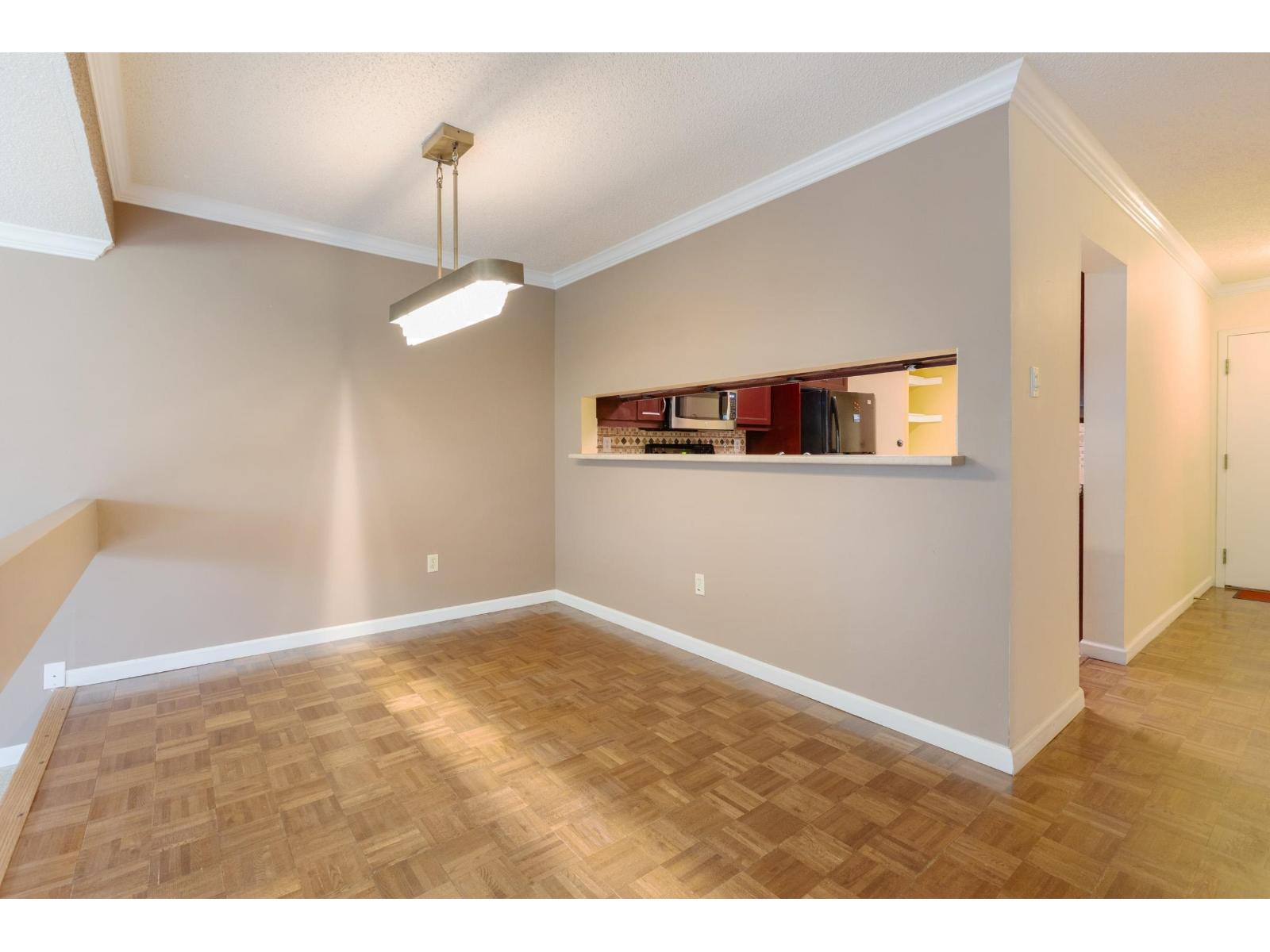 211 15282 19 Avenue, Surrey, British Columbia  V4A 1X6 - Photo 5 - R3145549