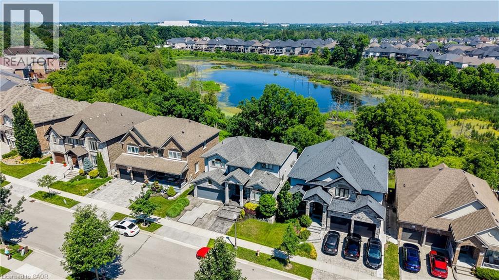 248 Evens Pond Crescent, Kitchener, Ontario  N2R 0B7 - Photo 3 - 40847502