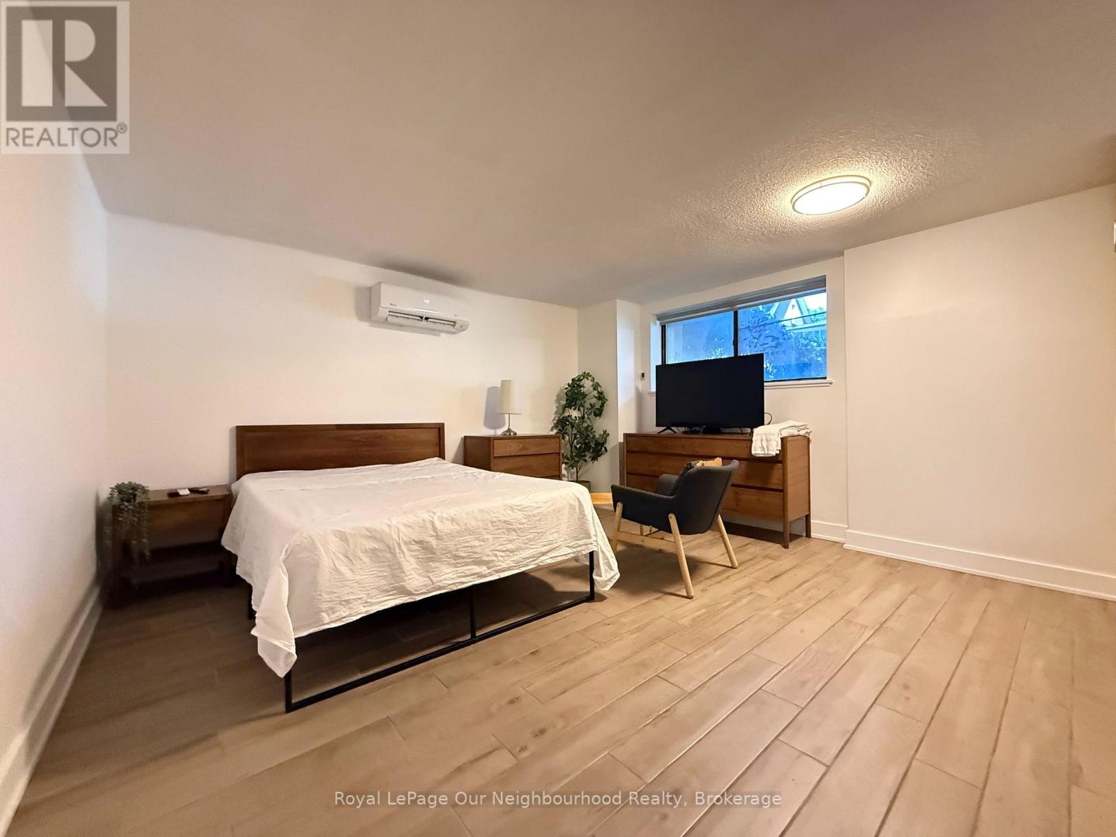 104 - 160 Dowling Avenue, Toronto (South Parkdale), Ontario  M6K 3A6 - Photo 4 - W13558368