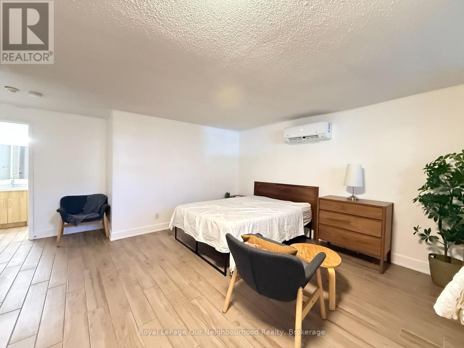 104 - 160 Dowling Avenue, Toronto (South Parkdale), Ontario  M6K 3A6 - Photo 6 - W13558368
