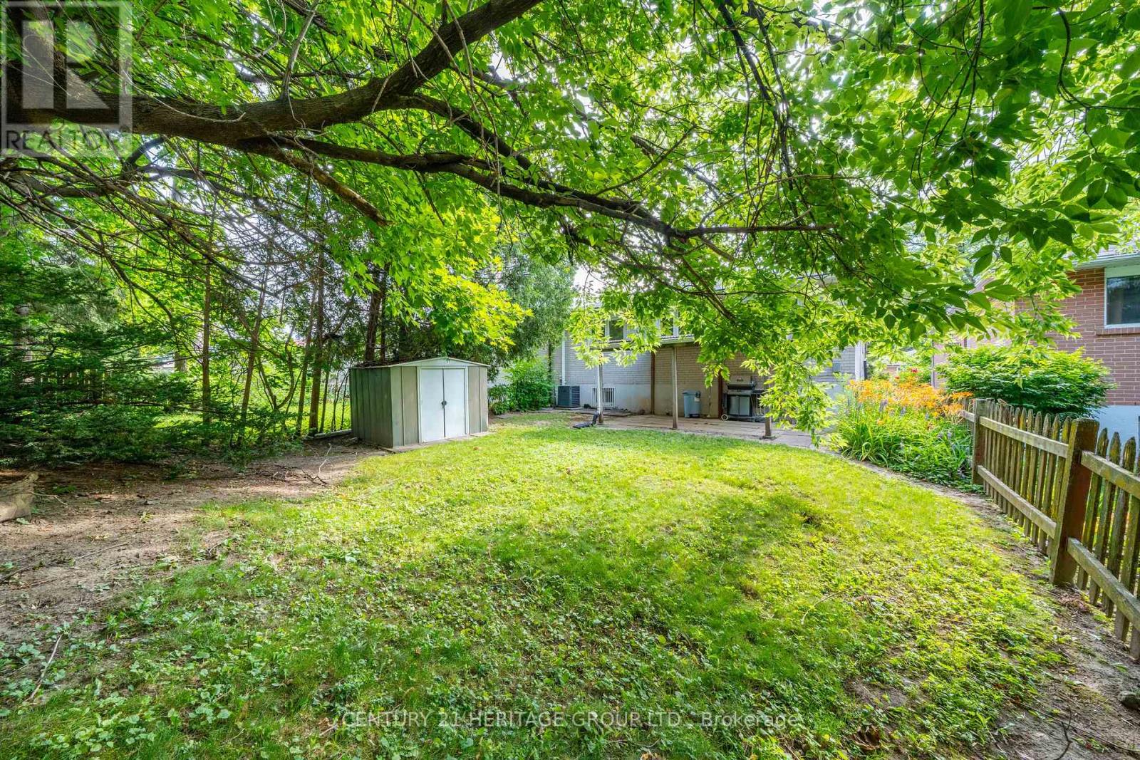 33 Elise Terrace, Toronto, Ontario  M2R 2W9 - Photo 47 - C13558236